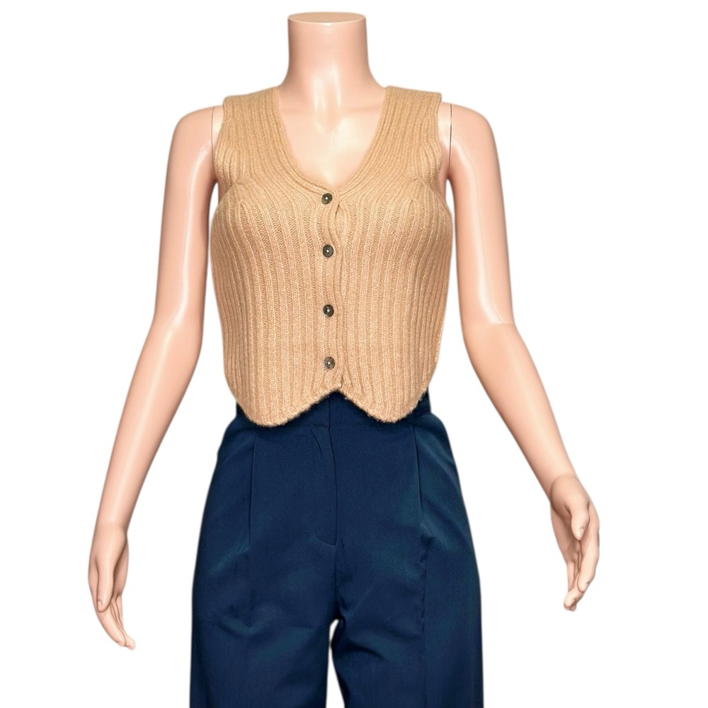 FAVORITE DAUGHTER The Knit Favorite Vest, Wool/Cashmere Mauve, XS - Picture 5 of 14